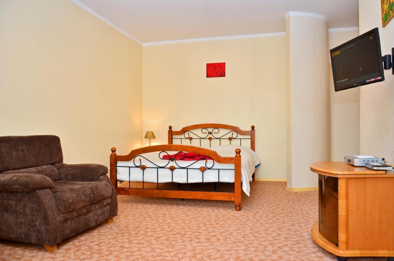 Apartments On Independence Square Kyiv Room photo
