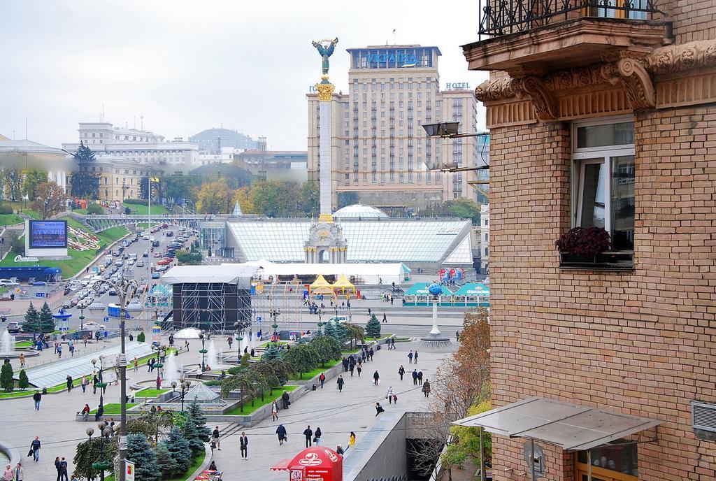 Apartments On Independence Square Kyiv Exterior photo